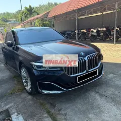 BMW 740Li Pure Excellence model 2021 Xanh