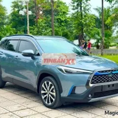 Xe Toyota Corolla Cross 1.8HV 2022 - 725 Triệu