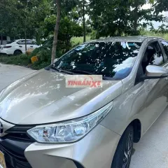 Toyota Vios Số sàn Vàng cát Tư nhân