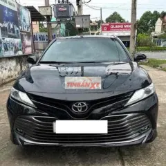 Toyota Camry 2.5Q 2020 Đen 7 vạn