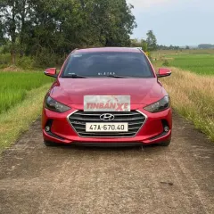 Hyundai Elantra 2019 Số sàn Đỏ