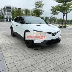 VinFast VF6 2025 Trắng 6 vạn km