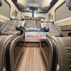 Hyundai Solati Limousine AutoKingdom 10 chỗ