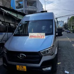 Hyundai Solati 16 chỗ Bạc