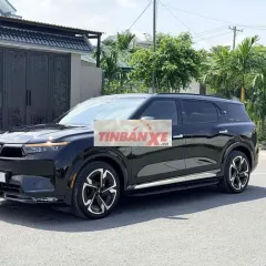 ✅VF9 plus 2024 đen 22.000km mua pin catl siêu mới