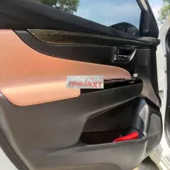 Suzuki Ciaz 2017 Sedan Trắng 5 chỗ