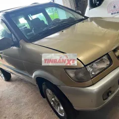 Isuzu HiLander Vàng cát Số sàn Việt Nam