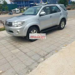 Toyota Fortuner 2009 Bạc