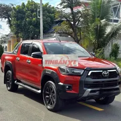 Toyota Hilux Adventure Đỏ- Cam cà rốt 90.000km