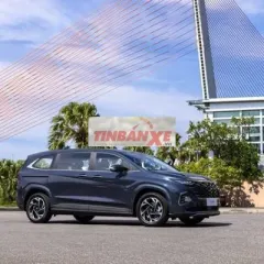 Hyundai Custin 2024 2.0 Đen 77.000km
