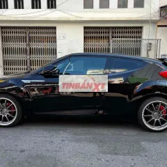 Hyundai Veloster 1.4L Đen 4 chỗ