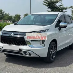 Mitsubishi Xpander Premium 2024 Trắng 5 vạn km