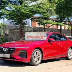 VinFast Lux A2.0 Tiêu Chuẩn 2021 Đỏ
