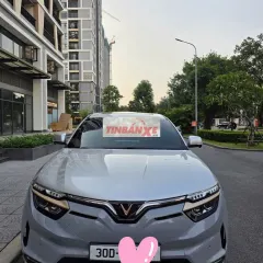 Vinfast VF8 Lux Plus Hỏa Long 2026 Ghi - Bạc