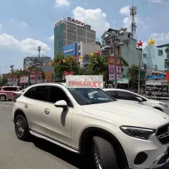 Mercedes-Benz GLC200 2024 Trắng 23.000 km