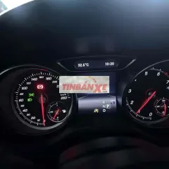 Mercedes-Benz CLA 200 Trắng 60000