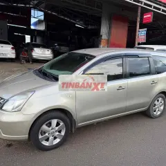 Nissan Livina 2011 Số sàn Vàng 7 chổ