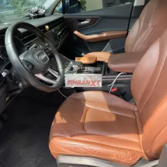 Audi Q7 Xanh 7 chỗ