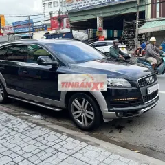 Audi Q7 3.6 quattro model 2008 màu xanh đen