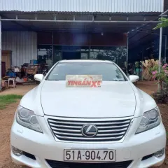 Lexus LS 460L Trắng 118.160 dặm