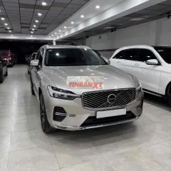 Volvo XC60 Ultra 2025 Vàng đồng 13.999km