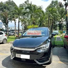 BYD M6 MPV điện 1.800 km màu Đen