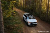 Kia Sorento màu trắng 3/4 trước