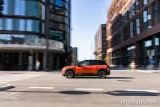 mini aceman mau cam luot pho