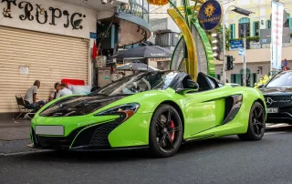 Xuất hiện chiếc McLaren 650S Spider màu mới lạ tại TP.HCM