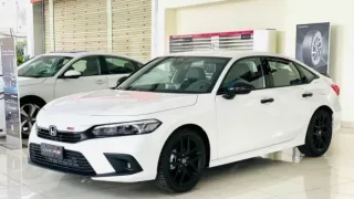 Mới ra mắt chưa được lâu, Honda Civic thế hệ mới ưu đãi đến 30 triệu đồng tại đại lý
