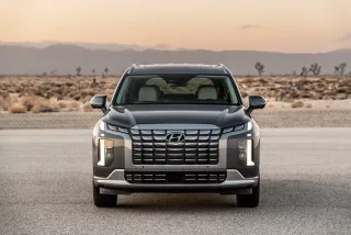 Lộ diện Hyundai Palisade 2023 với diện mạo hầm hố