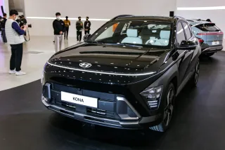 Thiết kế đột phá, Hyundai Kona thế hệ mới ra mắt
