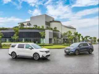 Kia Carnival -mẫu SUV trang bị hàng loạt công nghệ hiện đại phù hợp cho gia đình du xuân