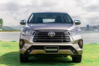 Thông số kỹ thuật xe Innova 2021