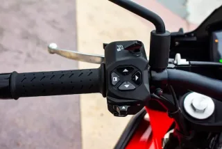 Xe máy Aprilia Tuono 660