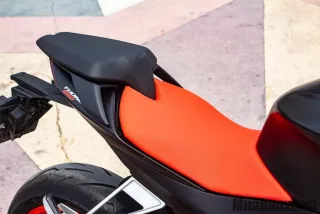 Xe máy Aprilia Tuono 660