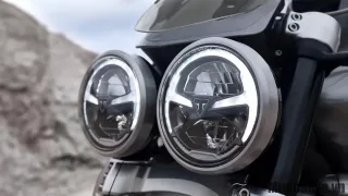 Xe máy Triumph Rocket 3 GT