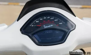 Xe máy Vespa Sprint