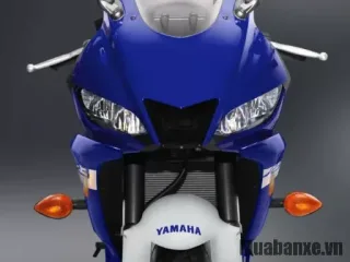 Thiết kế đầu xe Yamaha YZF R3
