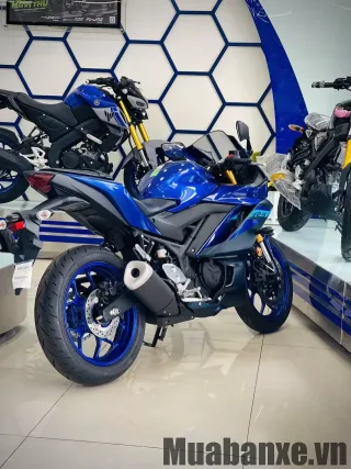 Thiết kế đuôi xe Yamaha YZF R3