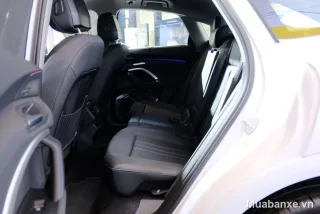 Audi Q5 2026 hàng ghế sau rộng rãi và thoải mái