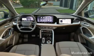 Audi Q5 2026 - vô lăng và màn hình giải trí (góc khác)
