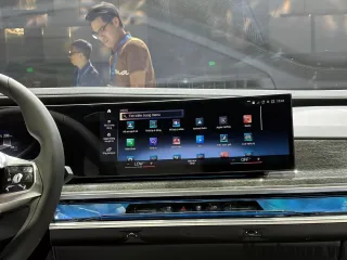 Trang bị tiện nghi & giải trí BMW i7