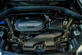Động cơ BMW X1 2021