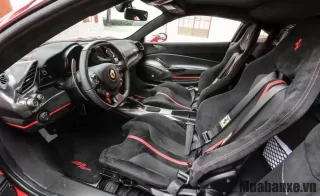 Hệ thống ghế ngồi Ferrari 488