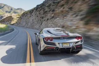 Cảm giác lái Ferrari F8 Tributo