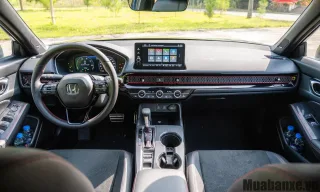 Tap-lô và vô-lăng Honda Civic