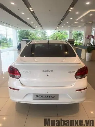duoi-xe-kia-soluto