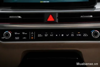 Kia Sorento 2026 màn hình giải trí và điều khiển điều hòa