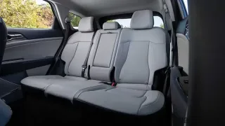 Hàng ghế trước trên xe Kia Sportage